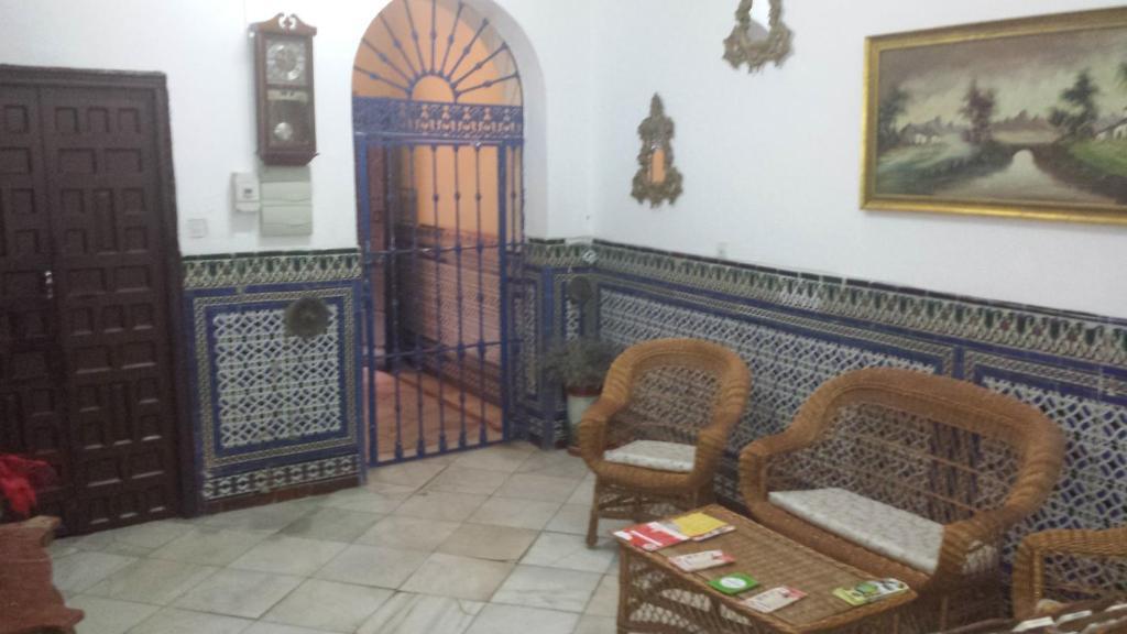 Pension Bailen Sevilla Exteriör bild