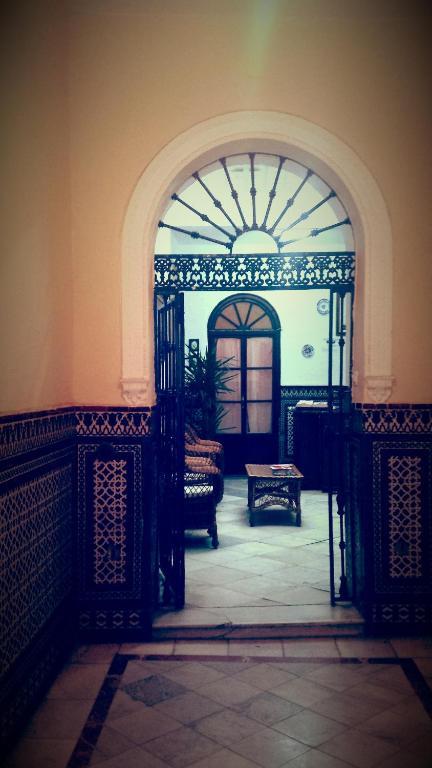 Pension Bailen Sevilla Exteriör bild